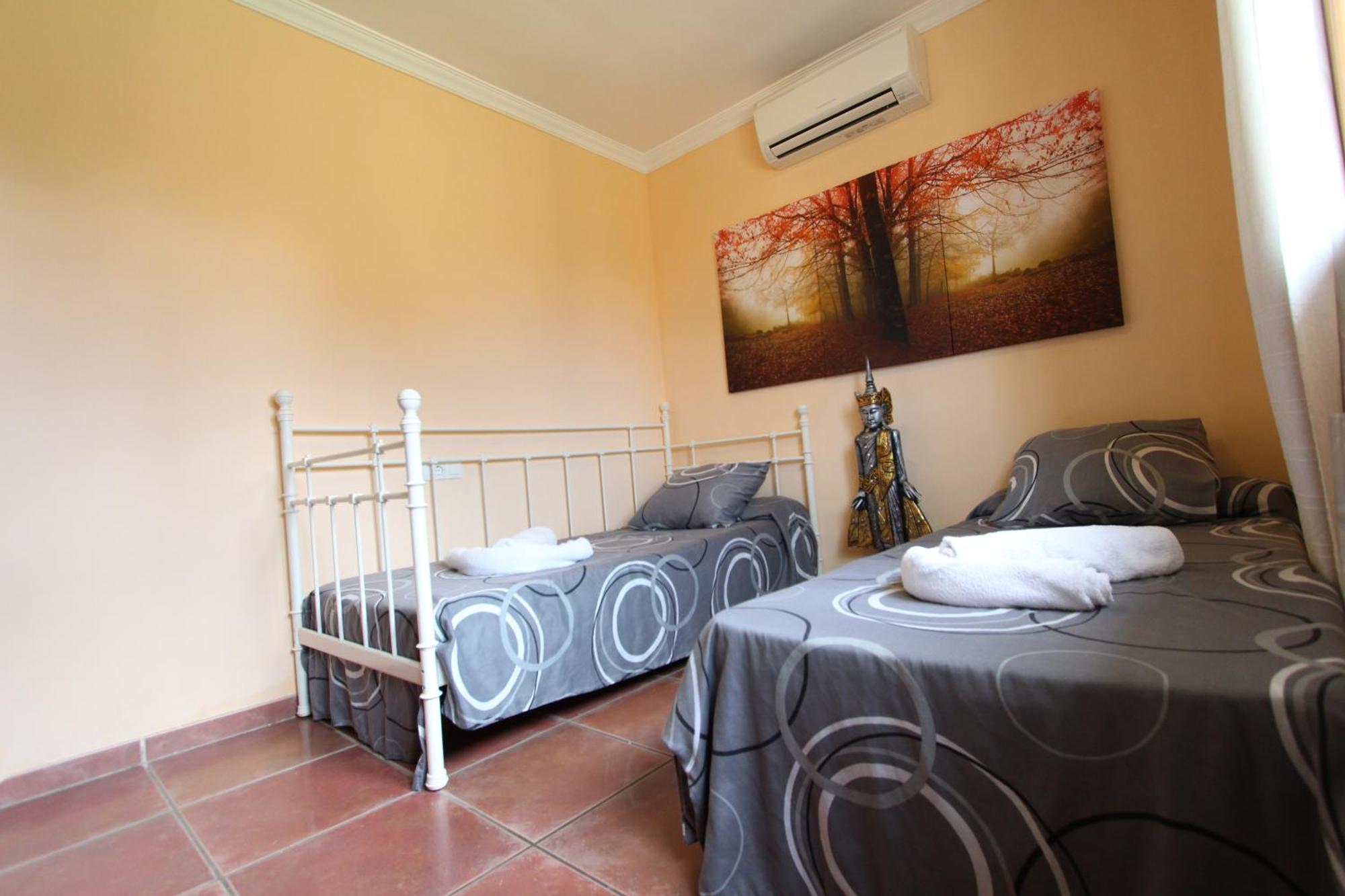 Villa Puerto Adriano El Toro  Room photo